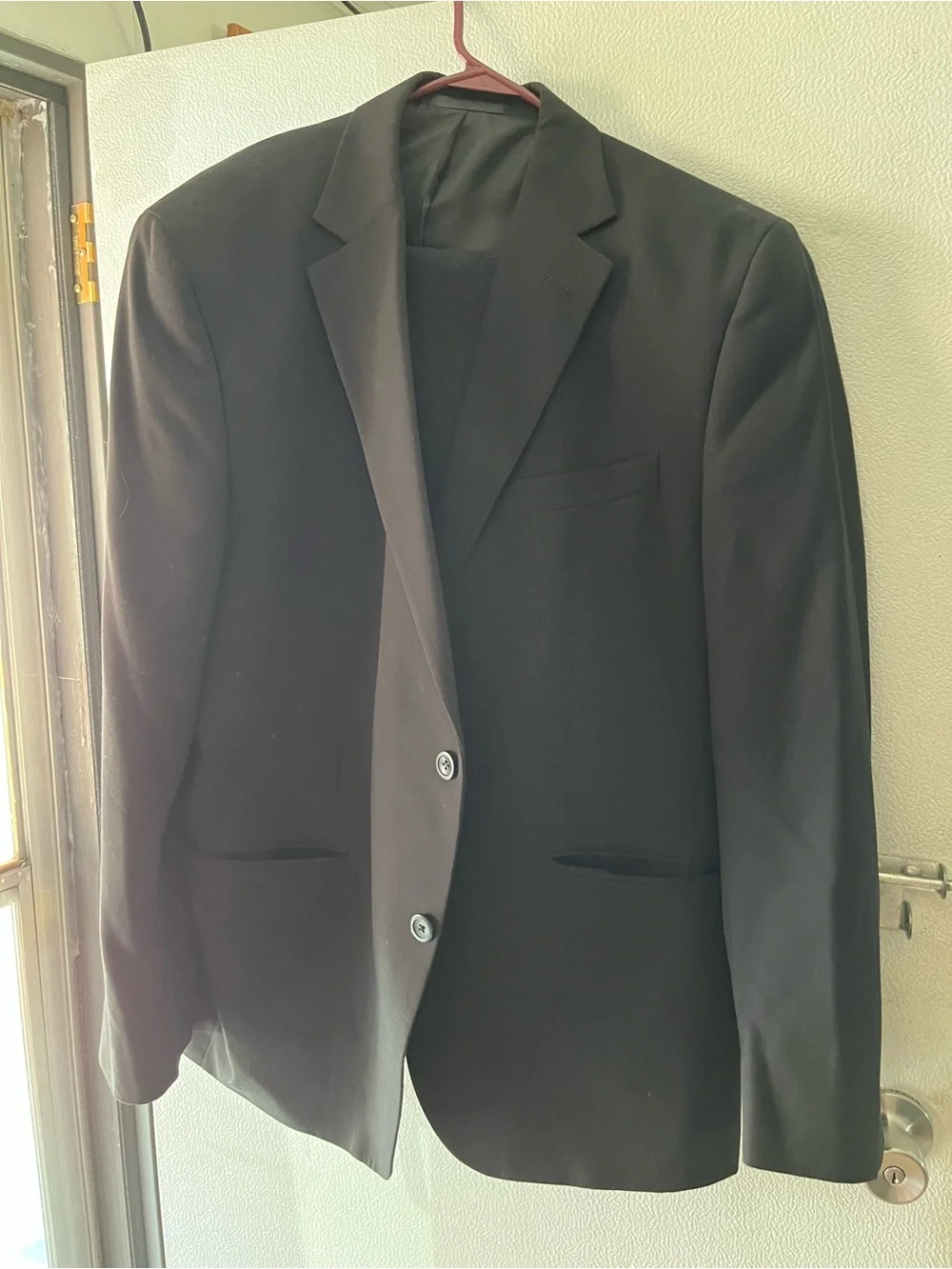 Geoffrey Beene Black Men's Two-Button Suit Jacket and Panta